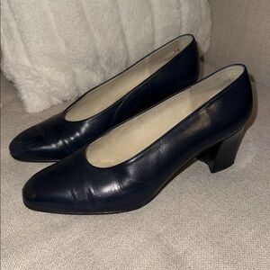 Stuart Weitzman Black Heels 8.5C